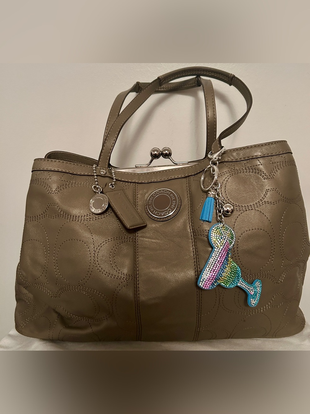 Y2K Coach Signature Stitch Leather Kisslock Tote Bag (Mushroom Color)